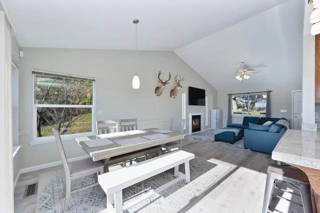 a view of a dining room and livingroom view