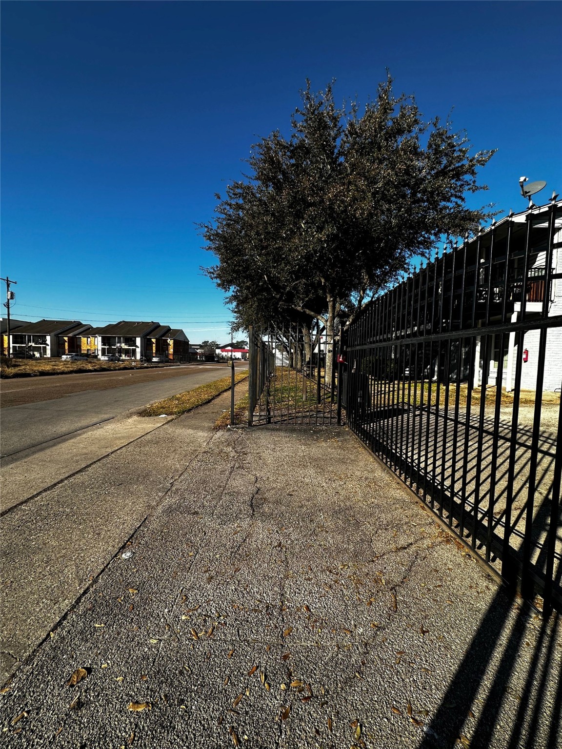 7201 Hallshire Drive, Unit 232 Houston, TX 77016 - Photo 8 of 9