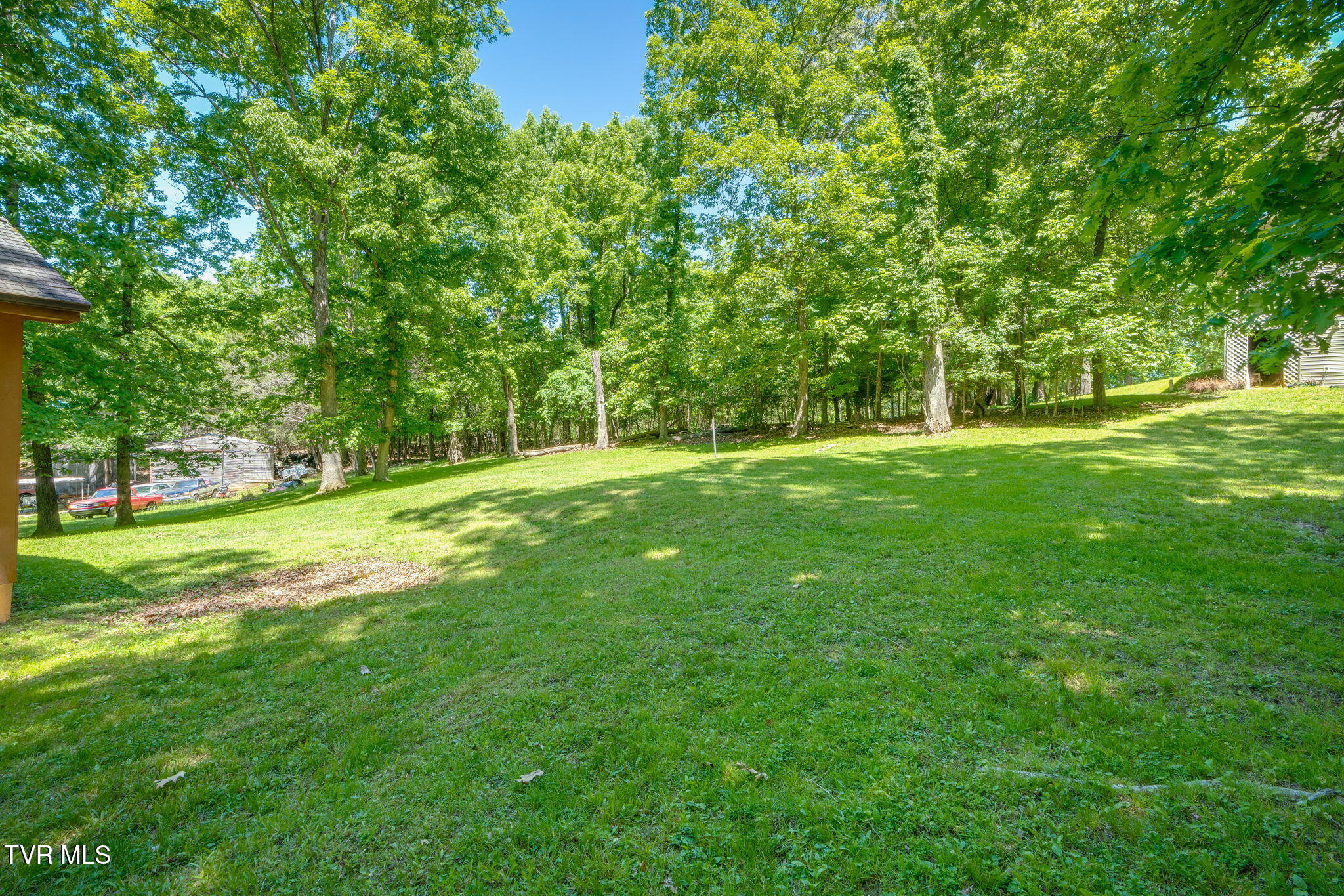 497 Rockingham Road Johnson City, TN 37615 - Photo 23 of 33 022