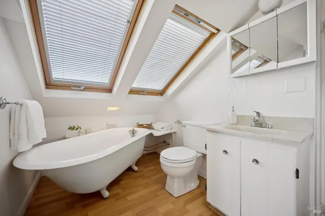 $2,100,000 | 163 Tunstead Avenue, San Anselmo, CA 94960