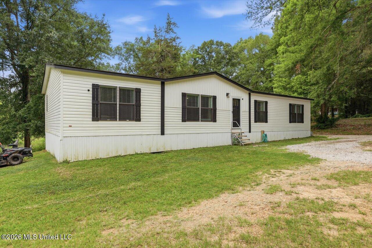 1130 Lyons Road Bolton, MS 39041 - Photo 3 of 50 03-1130 Lyons Rd _ Hometoursms.com