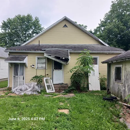 $36,500 | 605 North Columbia Street, Brazil, IN 47834