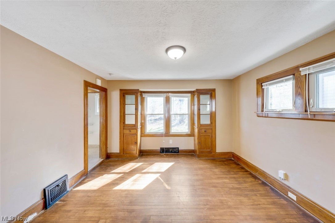891 Selwyn Road Cleveland Heights, OH 44112 - Photo 10 of 34 Gallery Image 10