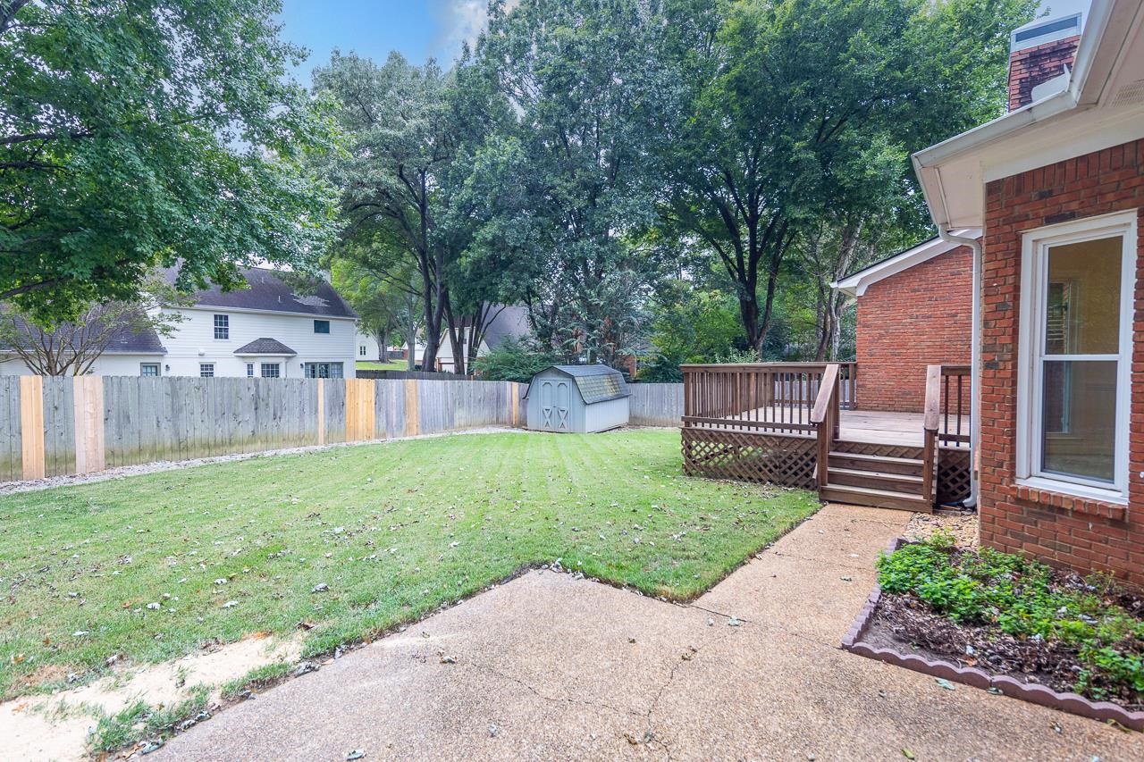 759 West Powell Road Collierville, TN 38017 - Photo 39 of 39 a view of a backyard with sitting area