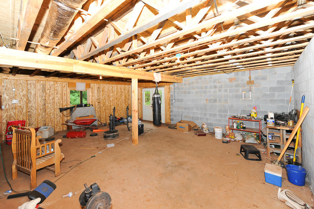 222 Meadow Road Friendsville, TN 37737 - Photo 21 of 26 DSC_0787