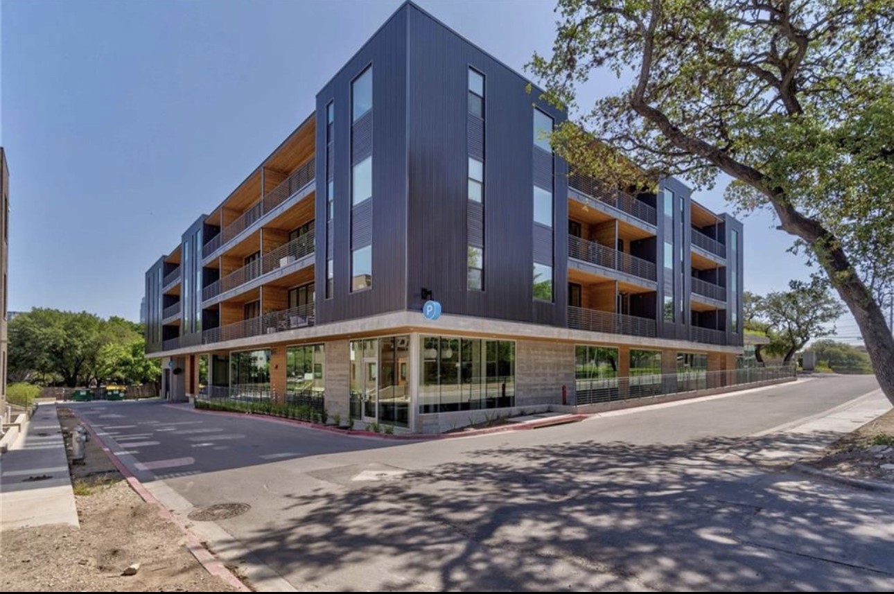 900 South 1st Street, Unit 304 Austin, TX 78704 - Photo 3 of 22 a view of building with street