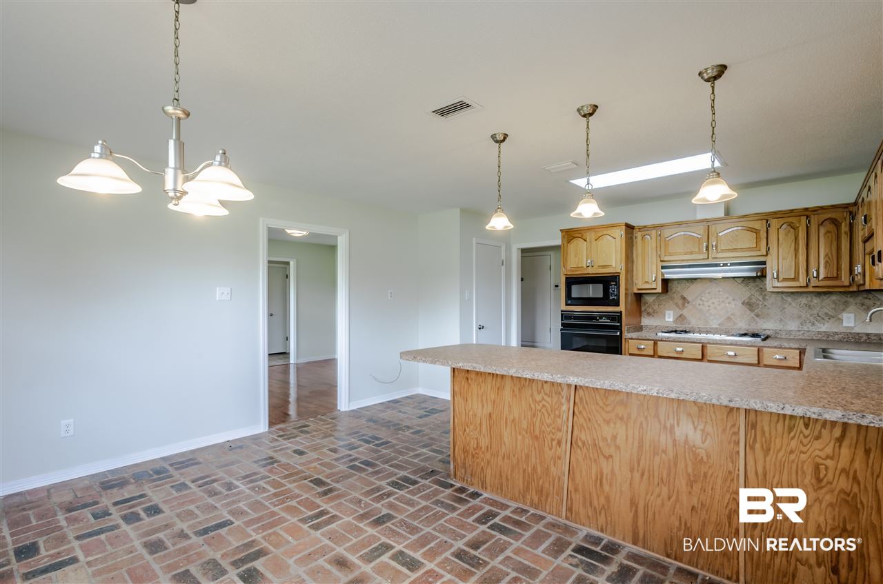 4776 Winkler Court Theodore, AL 36582 - Photo 10 of 46