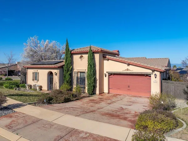 $639,900 | 20260 Morgan Hill Court, Anderson, CA 96007
