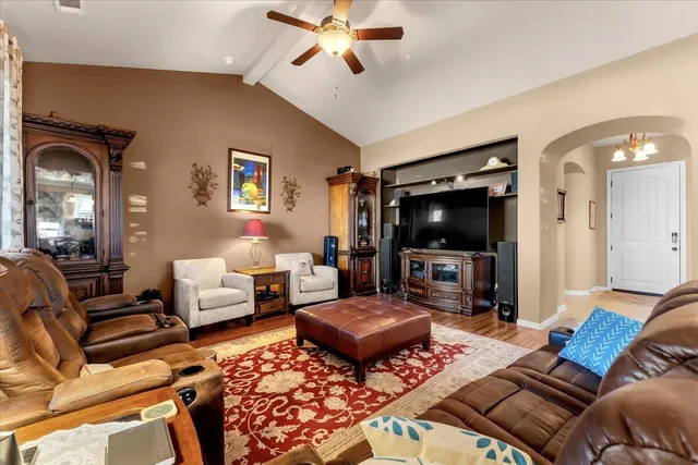 $639,900 | 20260 Morgan Hill Court, Anderson, CA 96007