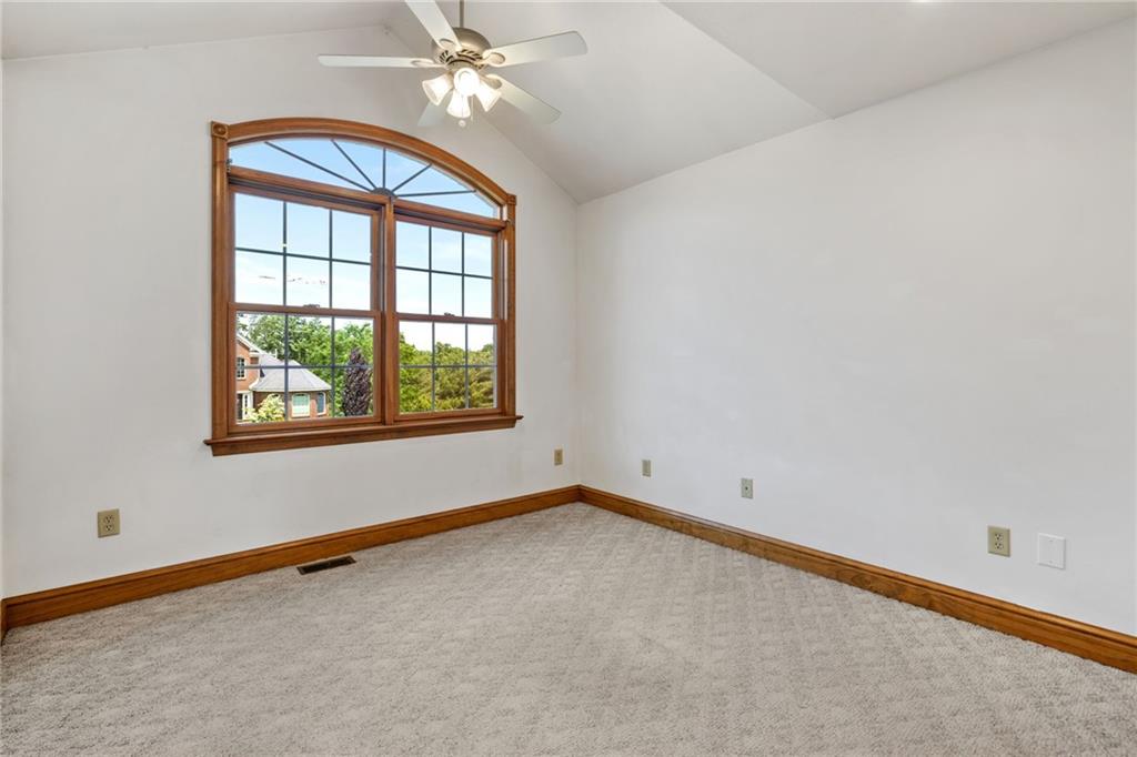 543 Birch Drive Houston, PA 15342 - Photo 28 of 48 an empty room with a window