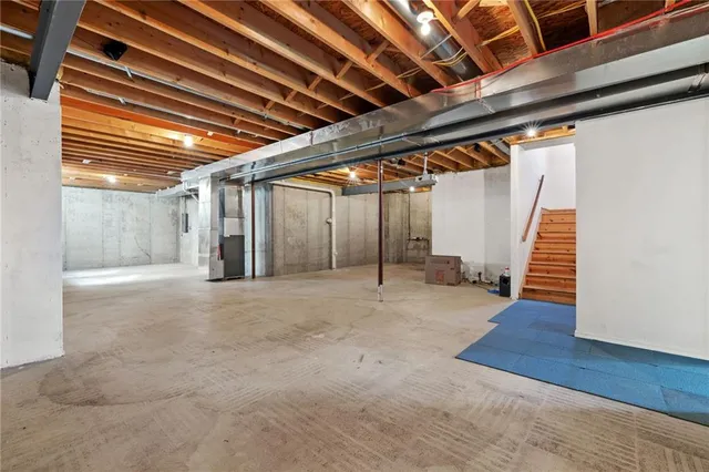 $575,000 | 543 Birch Drive, Houston, PA 15342