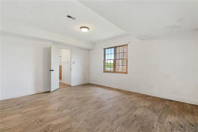 $575,000 | 543 Birch Drive, Houston, PA 15342