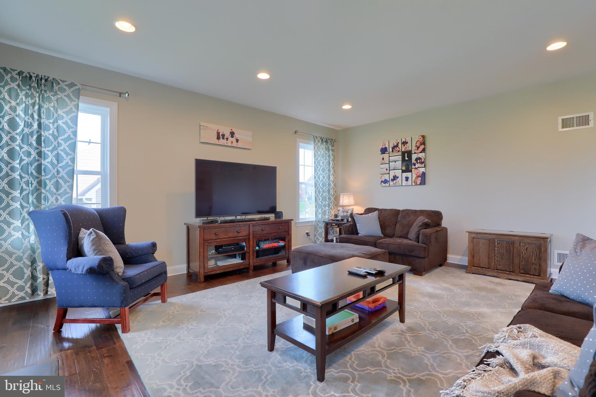 526 Garnet Lane Lititz, PA 17543 - Photo 14 of 36