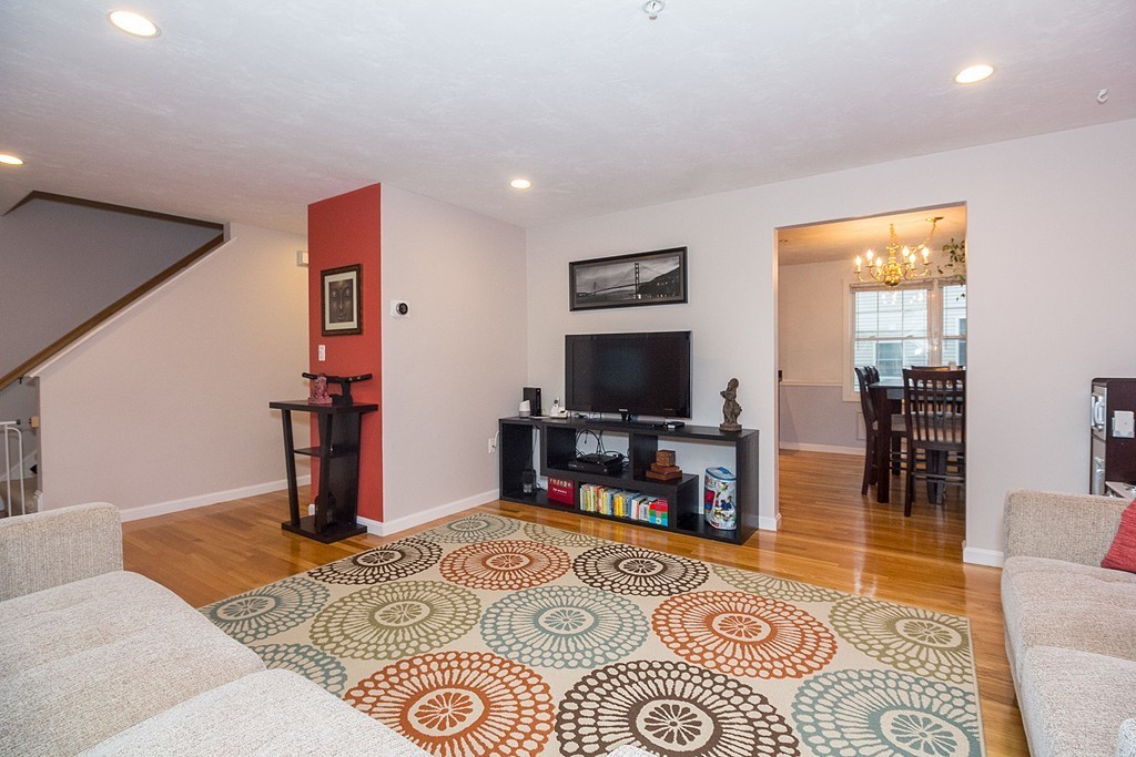1005 Trapelo Road, Unit 6 Waltham, MA 02452 - Photo 14 of 24 Gallery Image 14