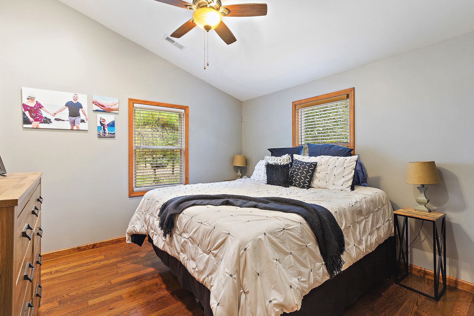 3100 Sportsman Club Road Bourbonnais, IL 60914 - Photo 10 of 15 a bedroom with bed and a window