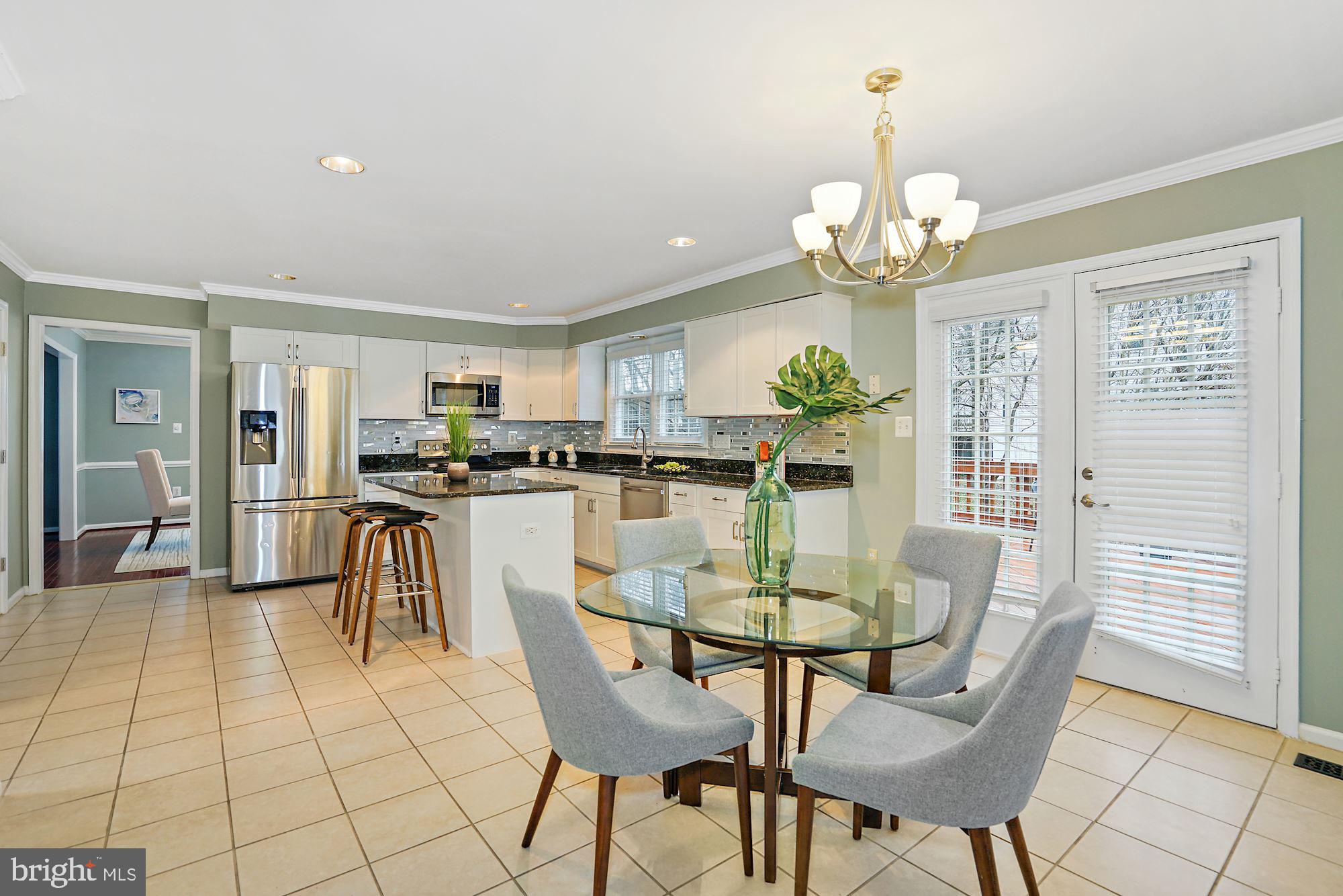 7110 Dudrow Court Springfield, VA 22150 - Photo 18 of 51 Kitchen