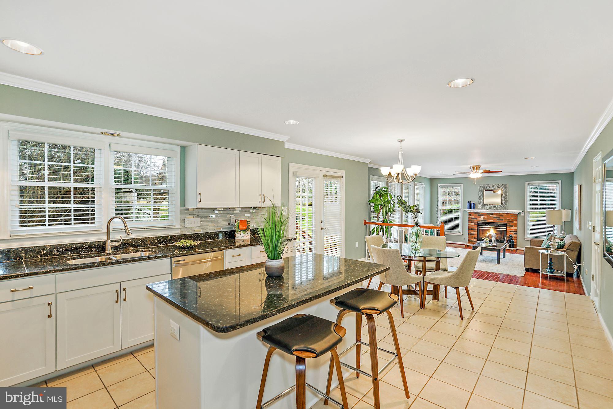 7110 Dudrow Court Springfield, VA 22150 - Photo 20 of 51 Kitchen