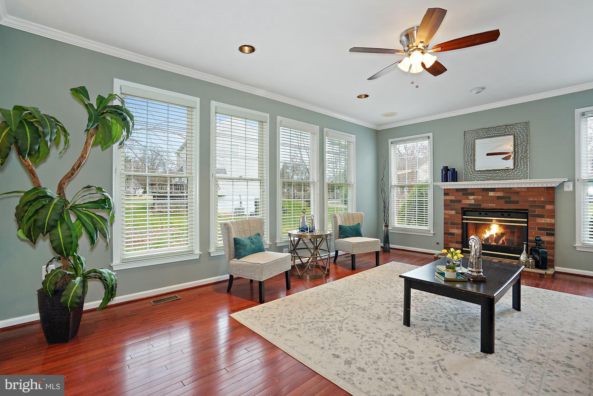 7110 Dudrow Court Springfield, VA 22150 - Photo 4 of 51 Family Room