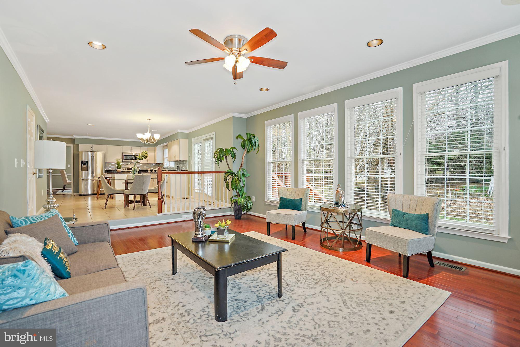 7110 Dudrow Court Springfield, VA 22150 - Photo 7 of 51 Family Room