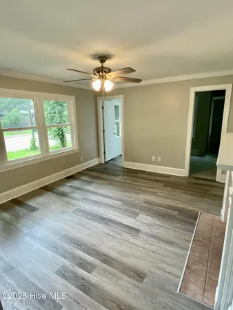 $2,900 | 1910 9th Street, Greenville, NC 27858