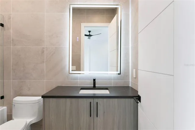 $1,995,000 | 3010 West Trilby Avenue, Tampa, FL 33611