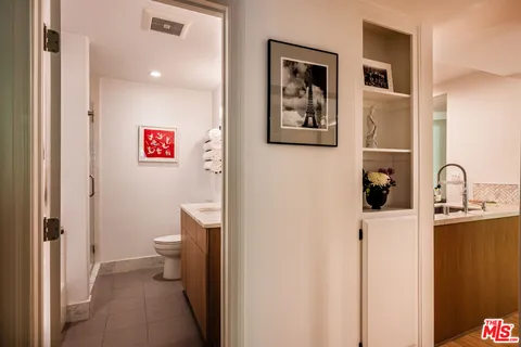 $595,000 | 1230 Horn Avenue, Unit 625, West Hollywood, CA 90069