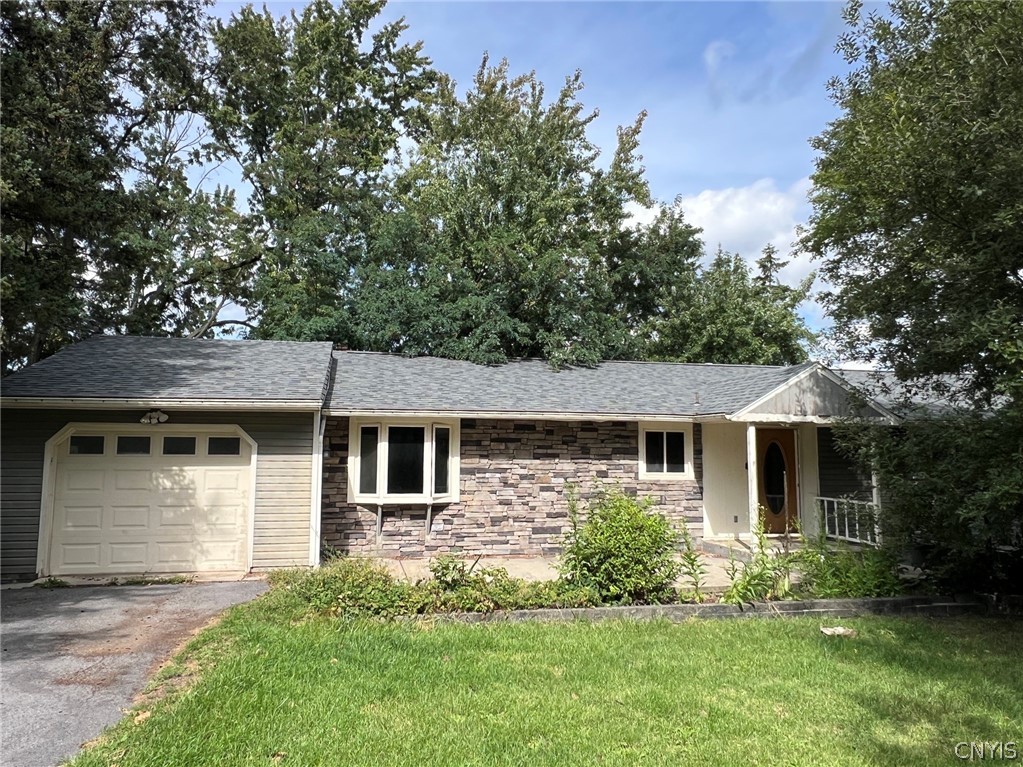 106 Richards Road Camillus, NY 13031 - Photo 1 of 20 Gallery Image 1