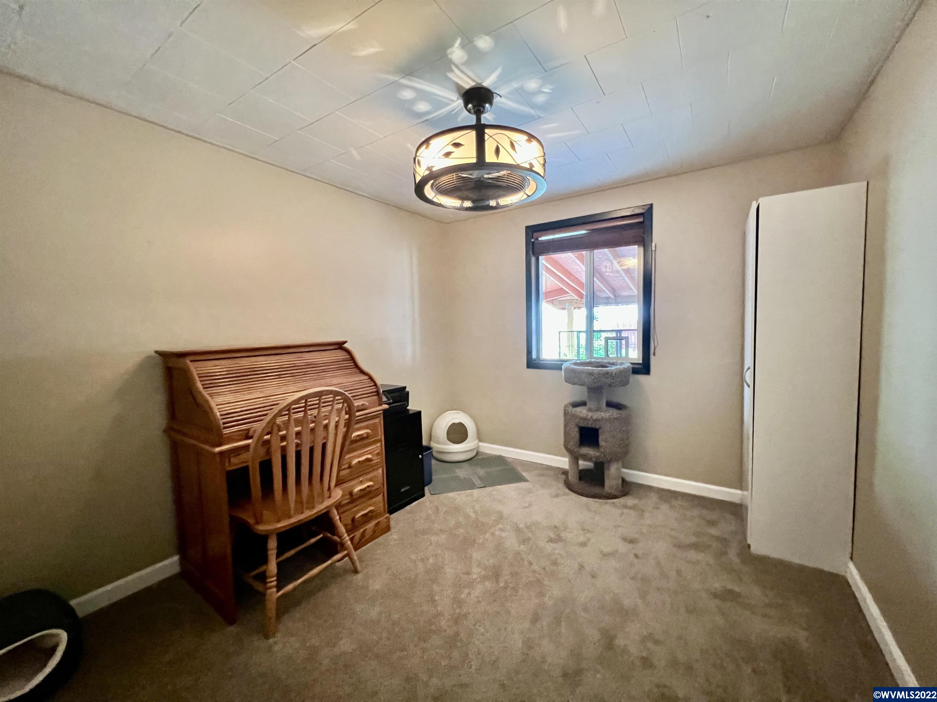 451 Southwest Court Street Dallas, OR 97338 - Photo 10 of 36 Gallery Image 10