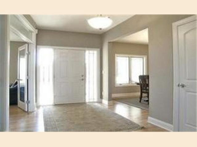 6388 Summit Pointe Road Northwest Rochester, MN 55901 - Photo 2 of 7 Gallery Image 2