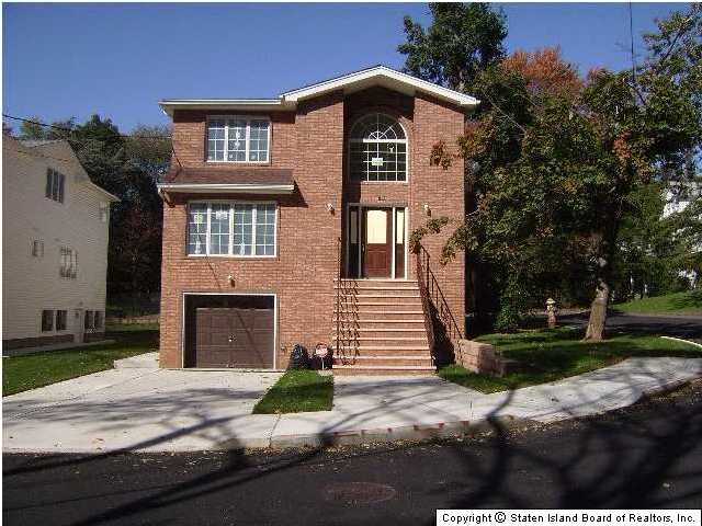 61 Shore Acres Road Staten Island, NY 10305 - Photo 1 of 2 Primary Photo