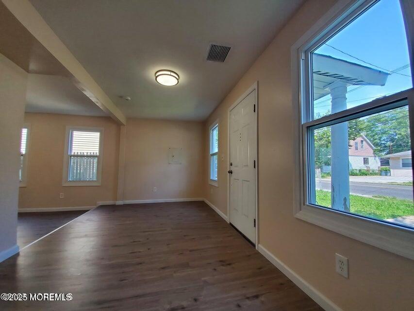 116 Port Monmouth Road, Unit 1 Keansburg, NJ 07734 - Photo 3 of 7 20250120160431571617000000-o