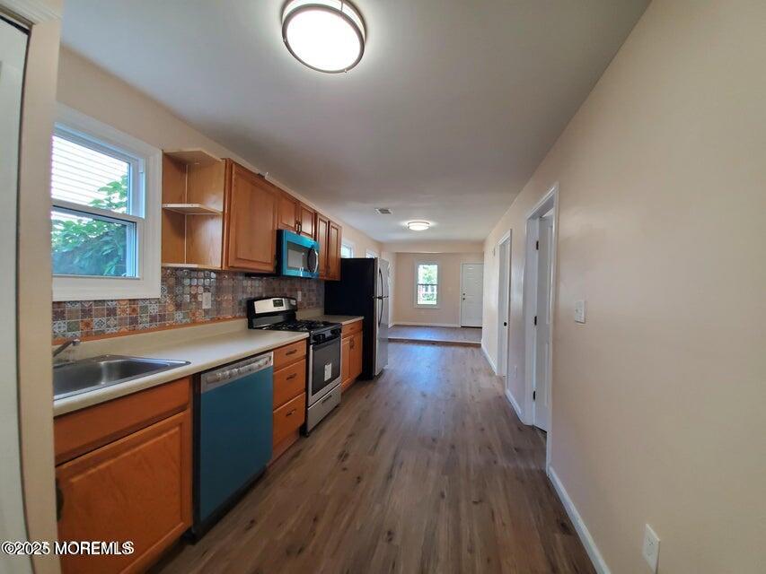 116 Port Monmouth Road, Unit 1 Keansburg, NJ 07734 - Photo 6 of 7 20250120160416567558000000-o