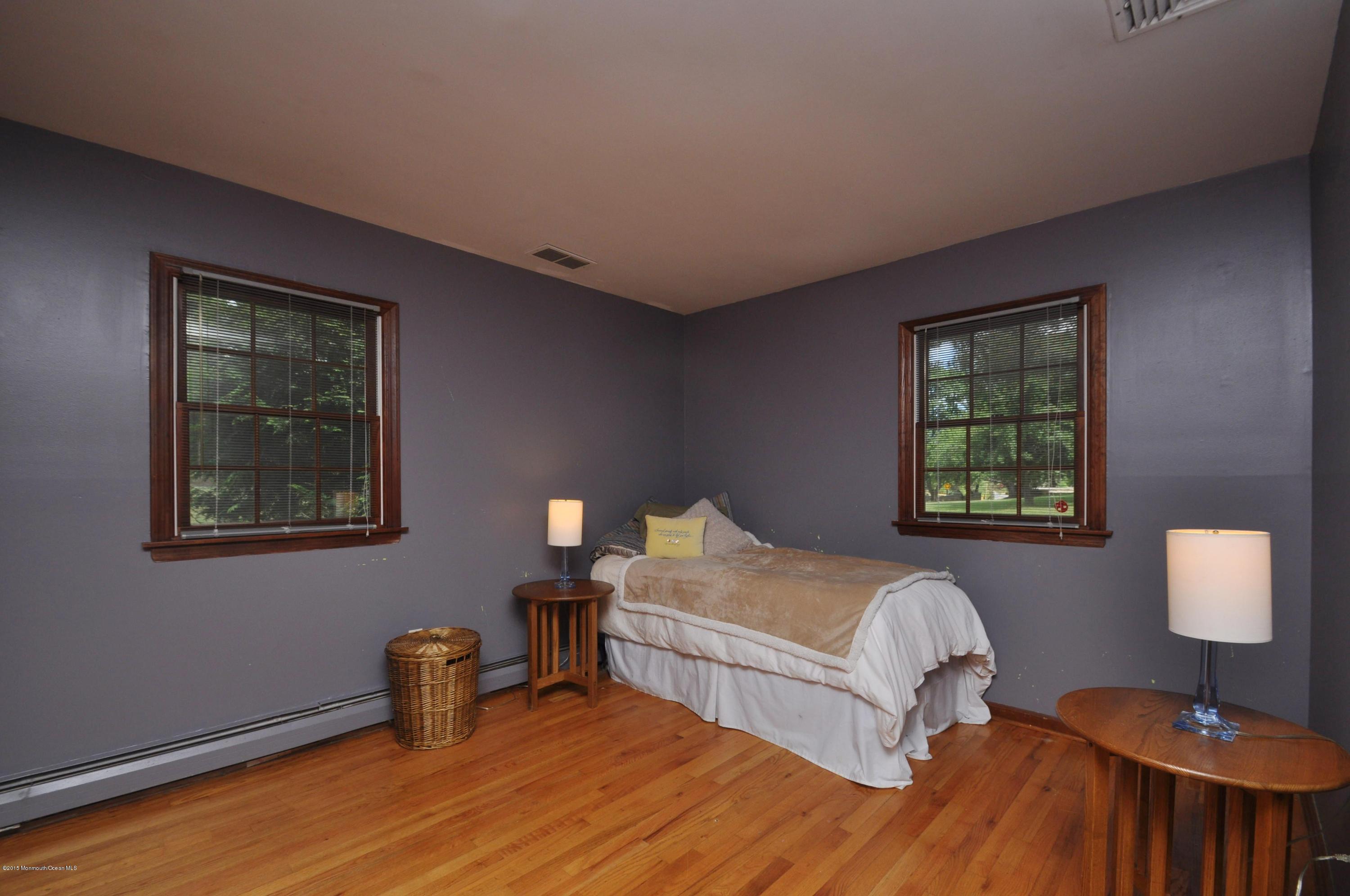 88 Crine Road Colts Neck, NJ 07722 - Photo 22 of 44 DSC_0018