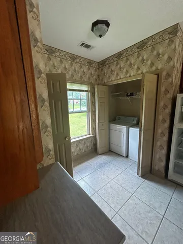 a view of a storage & utility room