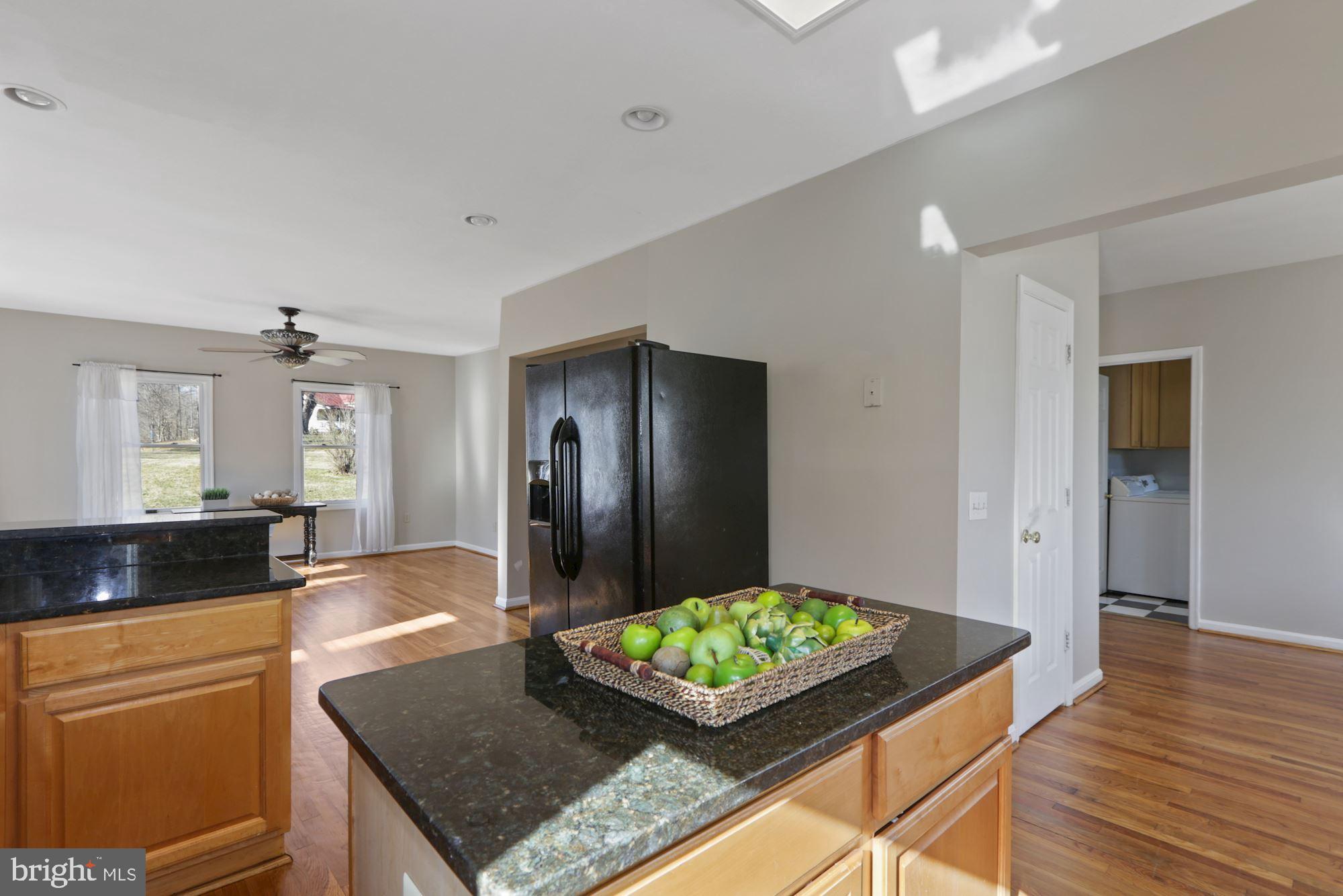 2734 Crooked Run Road Delaplane, VA 20144 - Photo 5 of 38 Kitchen island with granite