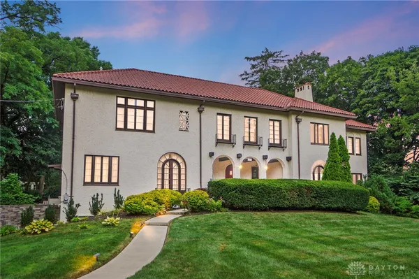 $924,900 | 25 West Thruston Boulevard, Dayton, OH 45419