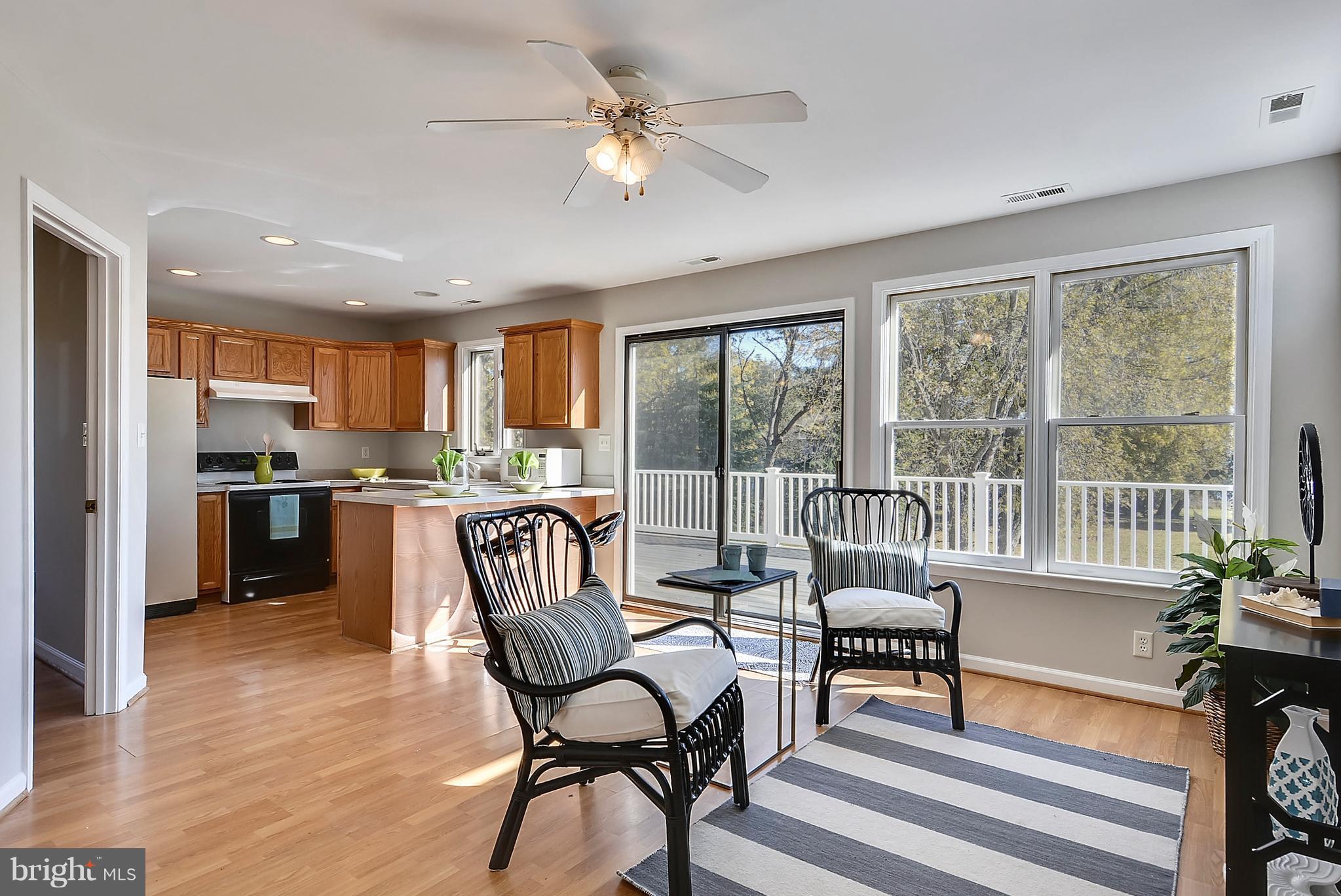 104 Thompson Road Chester, MD 21619 - Photo 24 of 29 Apartment with View and balcony