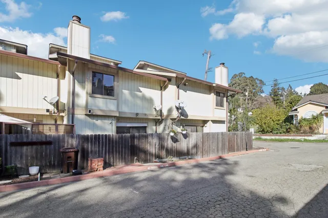 $368,000 | 302 Ash Lane, El Sobrante, CA 94803