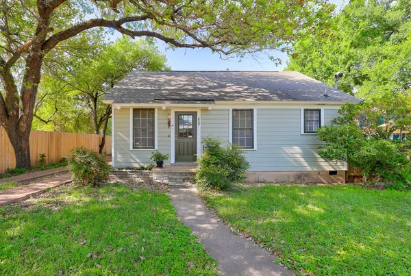 $949,999 | 809 East 44th Street, Austin, TX 78751