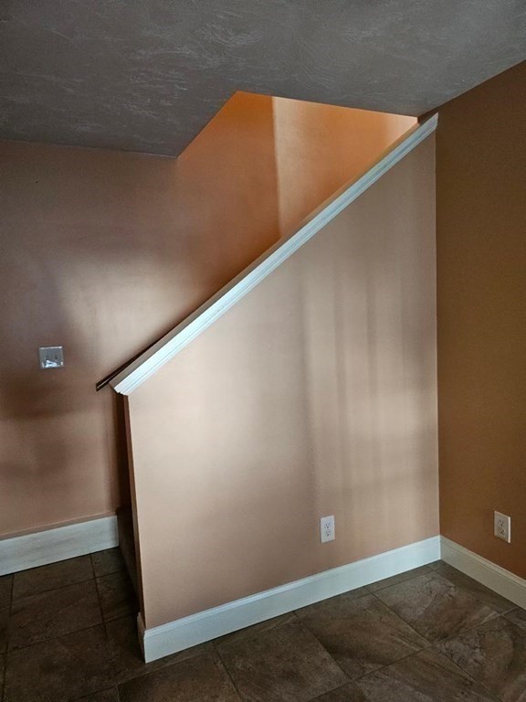 132 Pitman Street Fall River, MA 02723 - Photo 15 of 26