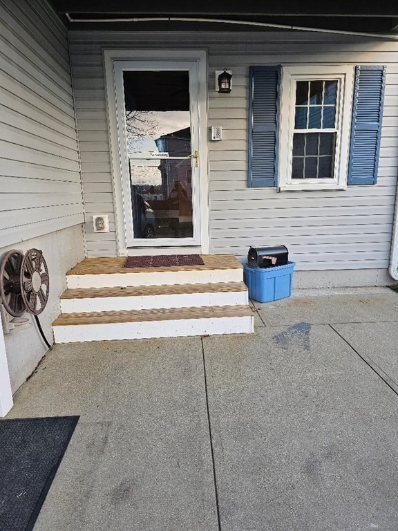 132 Pitman Street Fall River, MA 02723 - Photo 31 of 32