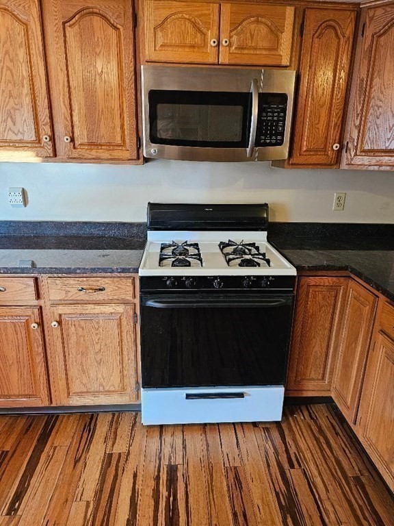 132 Pitman Street Fall River, MA 02723 - Photo 8 of 32