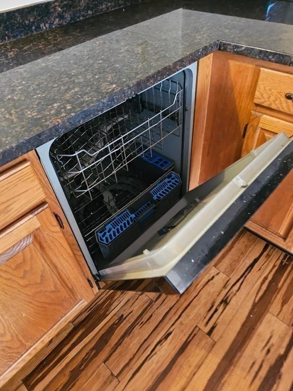 132 Pitman Street Fall River, MA 02723 - Photo 9 of 32