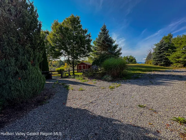 a view of outdoor space