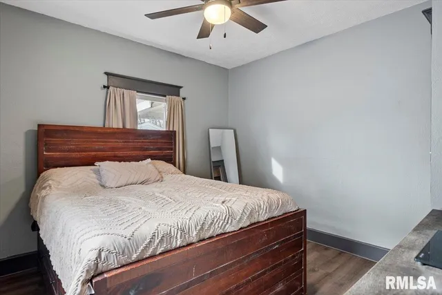 $129,900 | 2409 South Lowell Avenue, Springfield, IL 62704