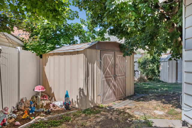 31 B Street Springville, UT 84663 - Photo 26 of 31 Additional content