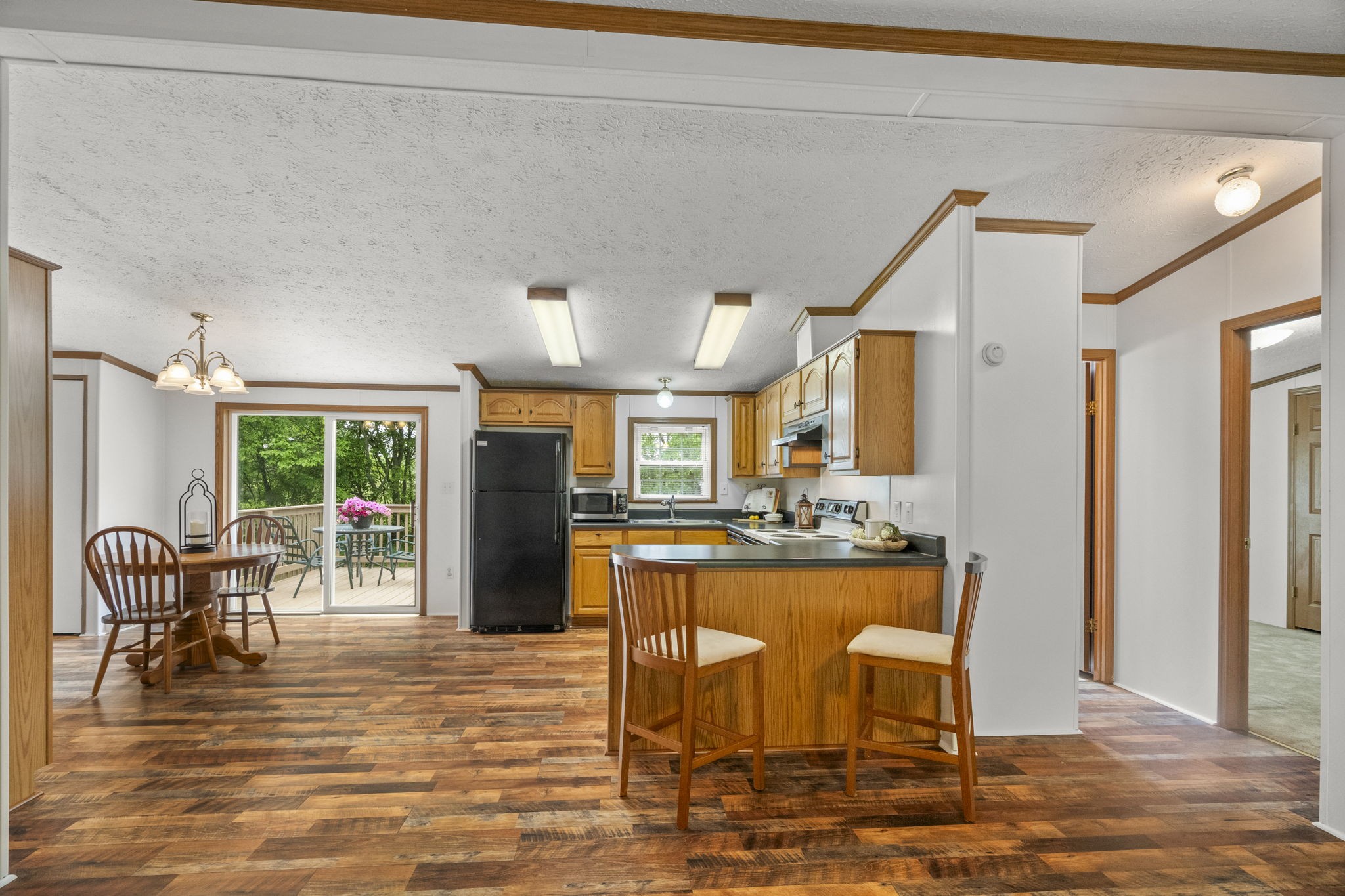 4012 Armstrong Road Springfield, TN 37172 - Photo 17 of 39 a dining room with furniture and wooden floor