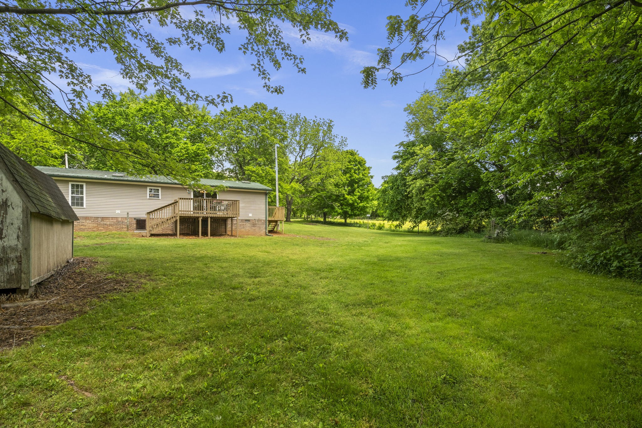 4012 Armstrong Road Springfield, TN 37172 - Photo 38 of 39 a front view of house with a garden