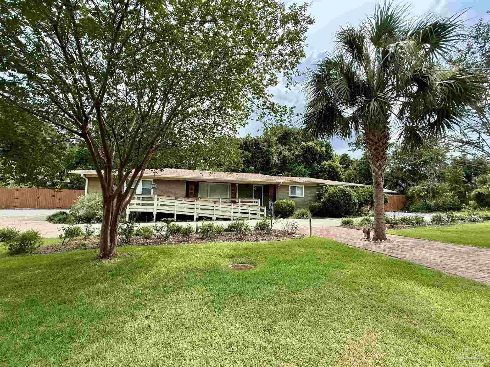 111 Euclid Road Pensacola, FL 32503 - Photo 3 of 71