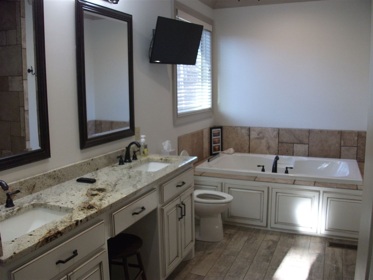 985 Old Road Counce, TN 38326 - Photo 12 of 24 Gallery Image 12